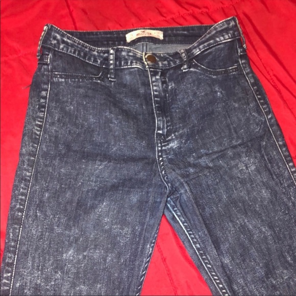 Hollister Jeans - Picture 2 of 3